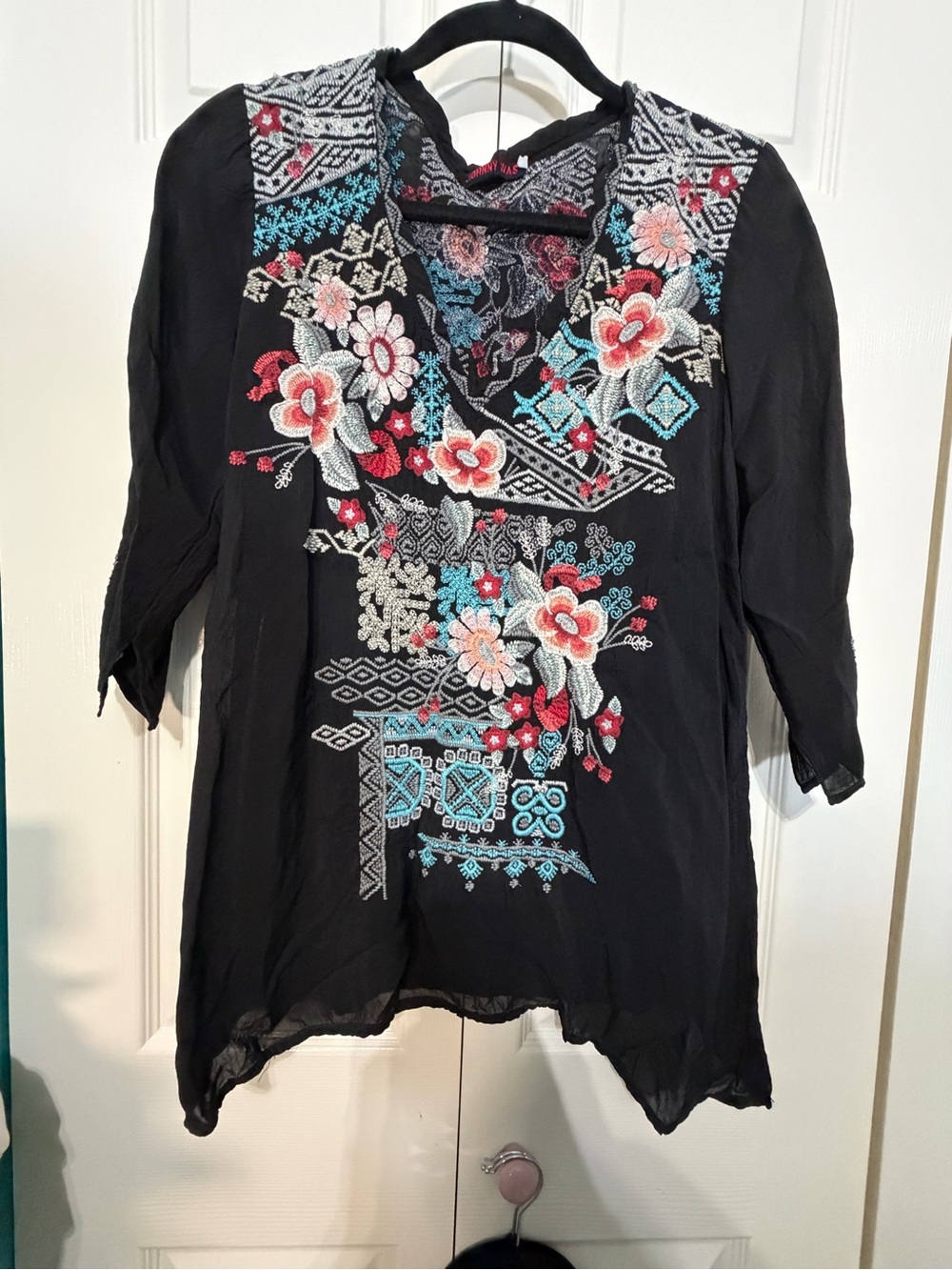 Johnny Was Black Embroidered Floral V-Neck Tunic